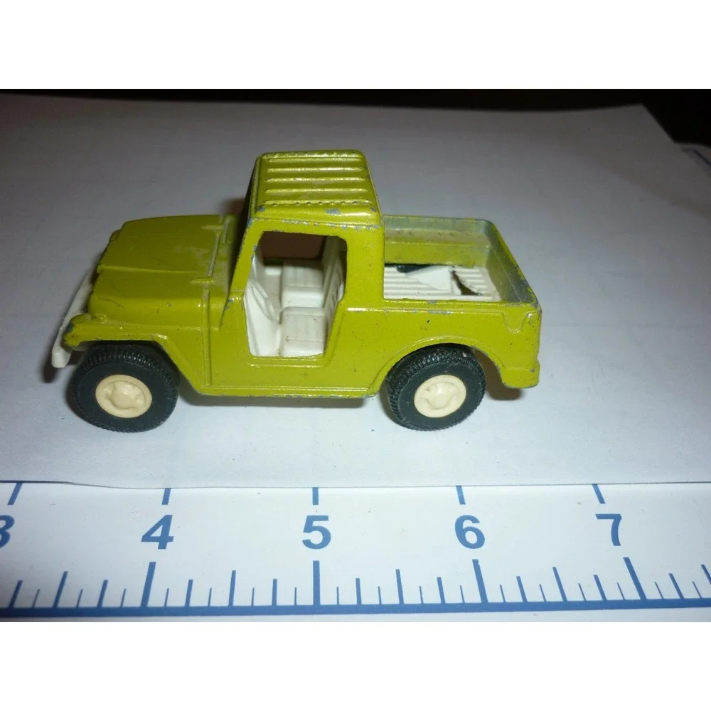 VINTAGE Tootsie Toy Chevy VEGA Blue Station Wagon 1970's & Pickup‎ Truck Lot